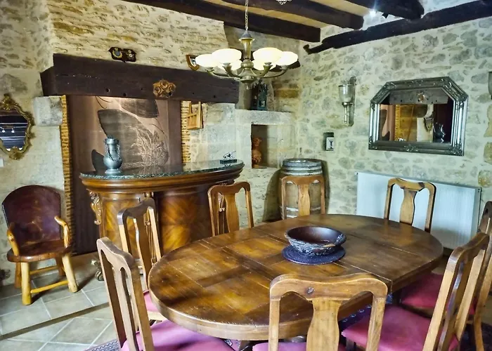 Maison Grise * Saint-Andre-d'Allas